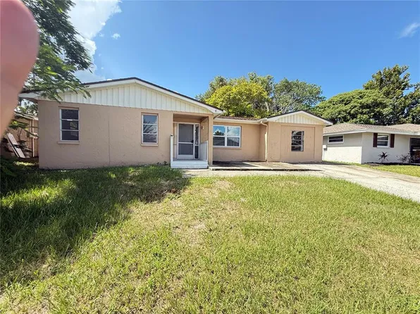 7236 San Carlos Dr, Port Richey, FL 34668