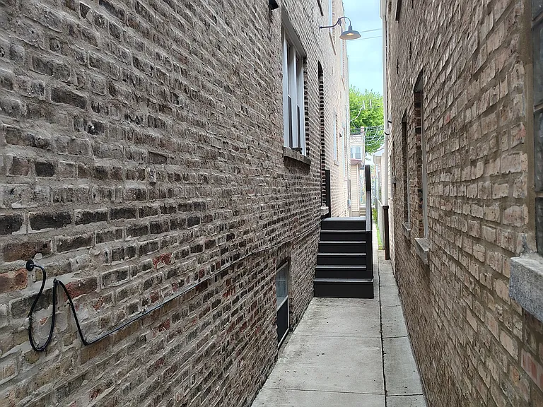 3723 S Wolcott Ave #1F — Photo 13