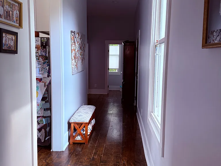 205 Poe St — Photo 13