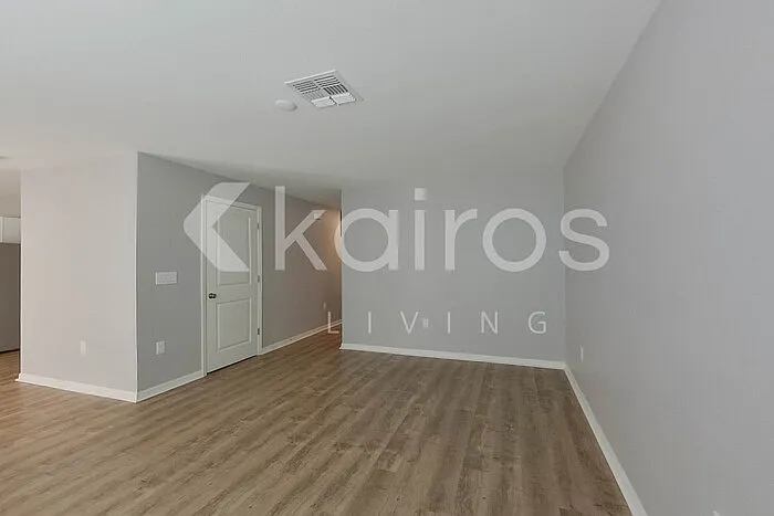 4232 Swensson St — Photo 6