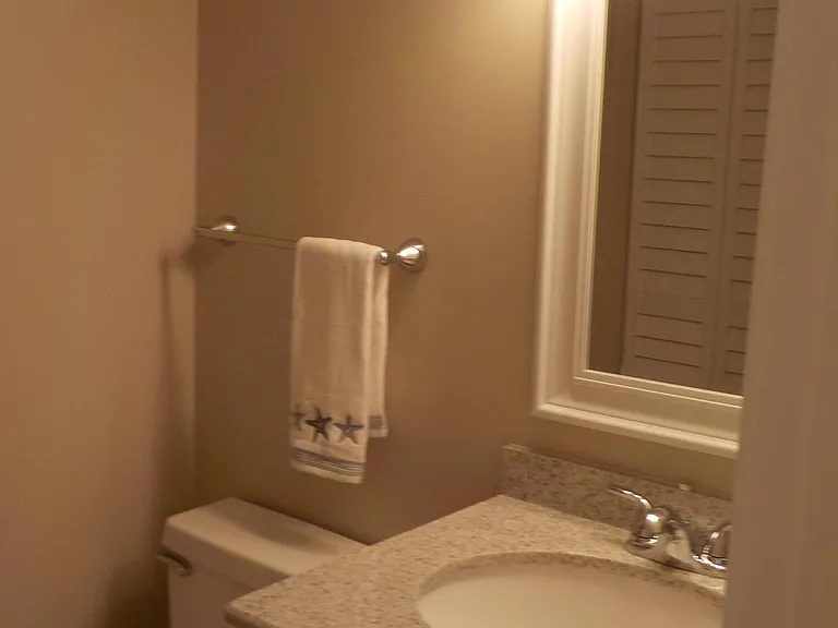 3711 Vista Oaks Cir NE — Photo 10