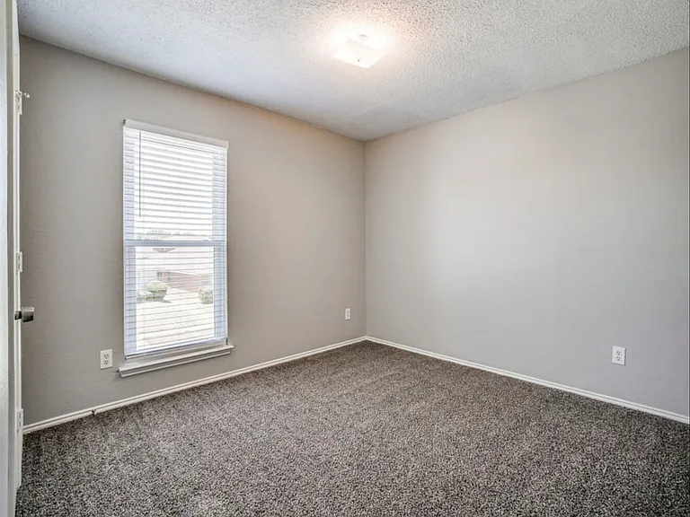 624 Canyon Pl — Photo 4