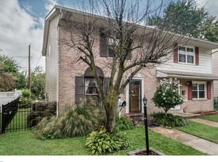 16 Jacquette Dr, New Castle, DE 19720