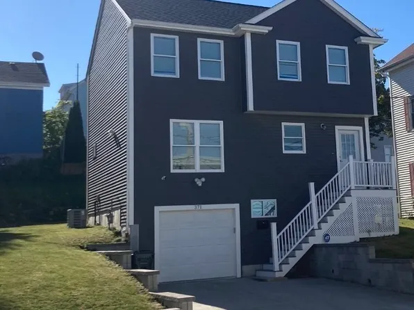 371 Tecumseh St, Fall River, MA 02721