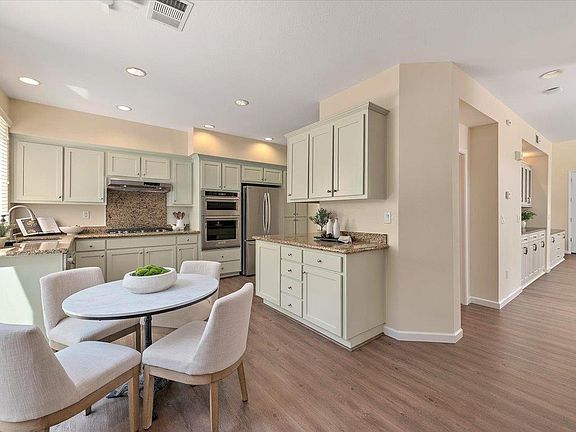4th image of 129 Smith Ranch Ct