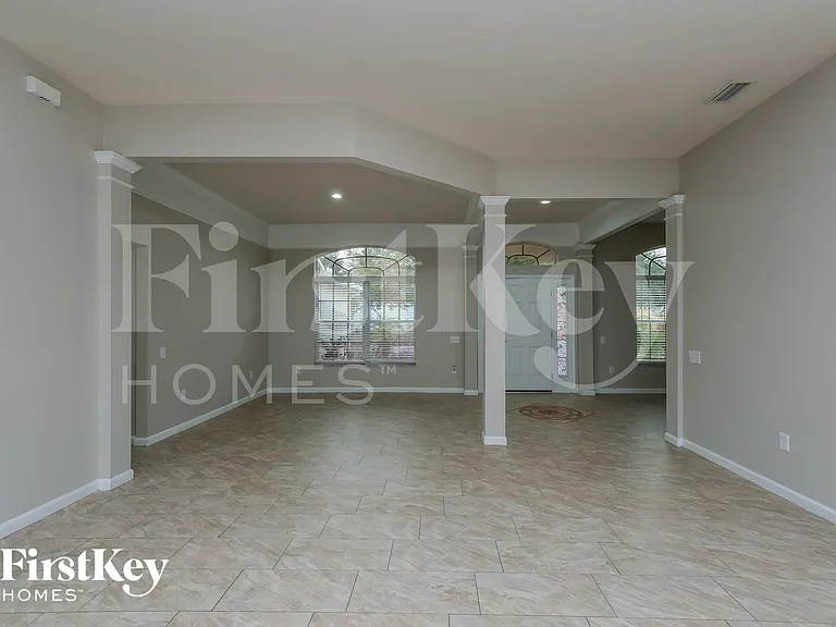 2018 Heartland Cir — Photo 3