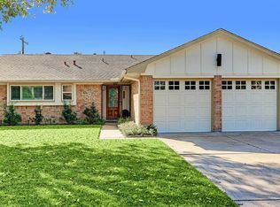 5743 Weeping Willow Rd, Houston, TX 77092