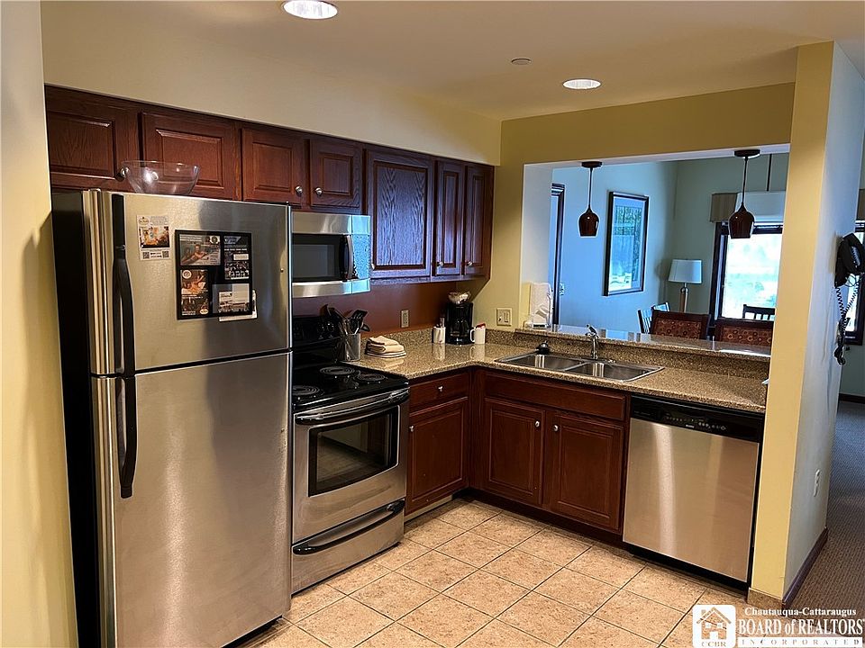 6447 Holiday Valley Rd Ellicottville, NY, 14731 Apartments for Rent