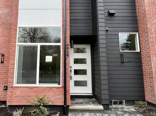 4927 Meridian Ave N, Seattle, WA 98103