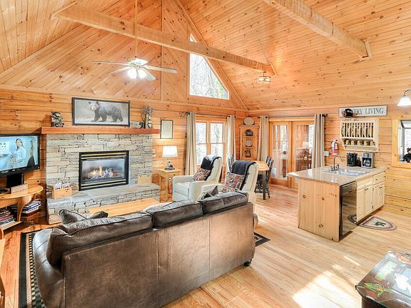 2nd image of 2040 Whispering Pines Way