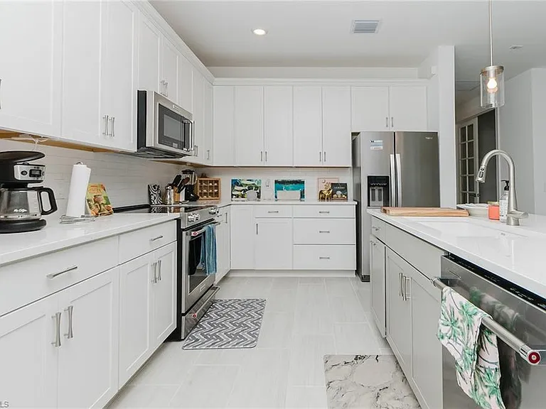 5939 Gala Dr — Photo 1