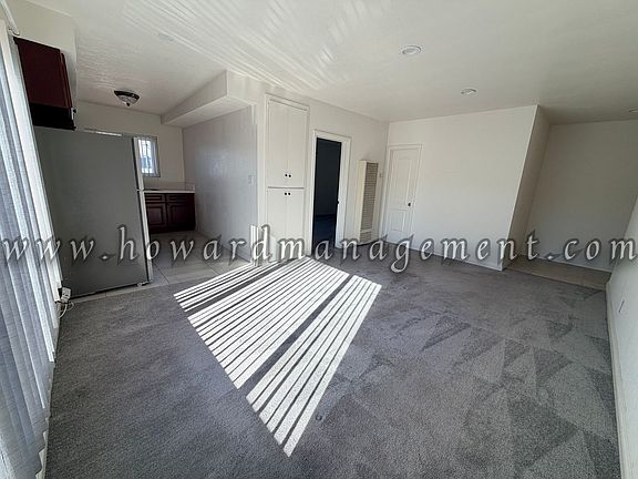 5th image of 316 Venice Way APT 6