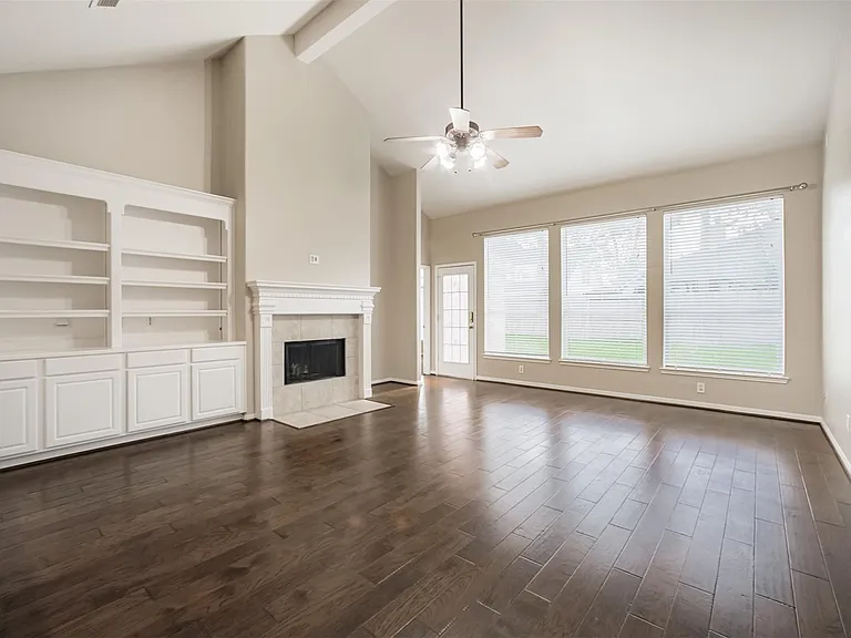 15810 Cypress Hall Dr — Photo 9