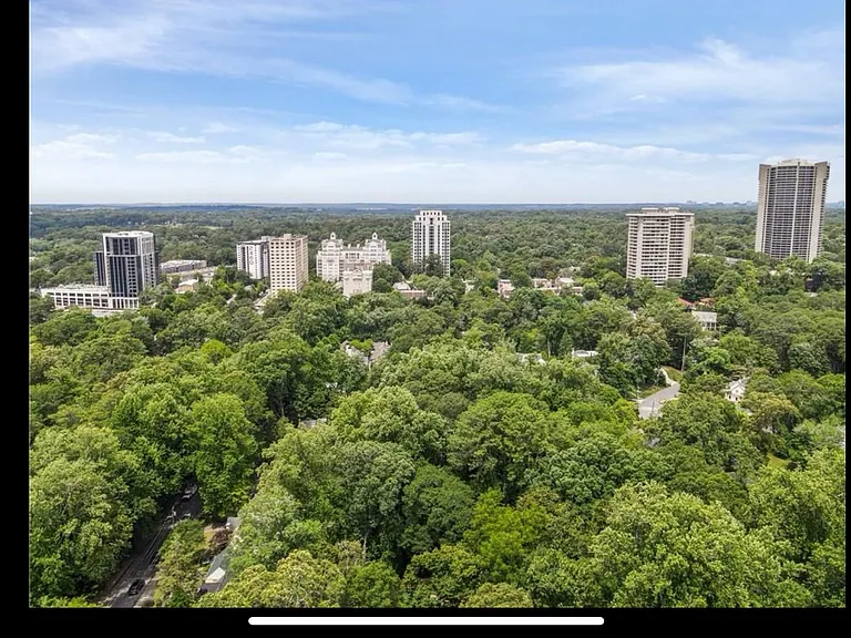 205 Lindbergh Dr NE — Photo 20