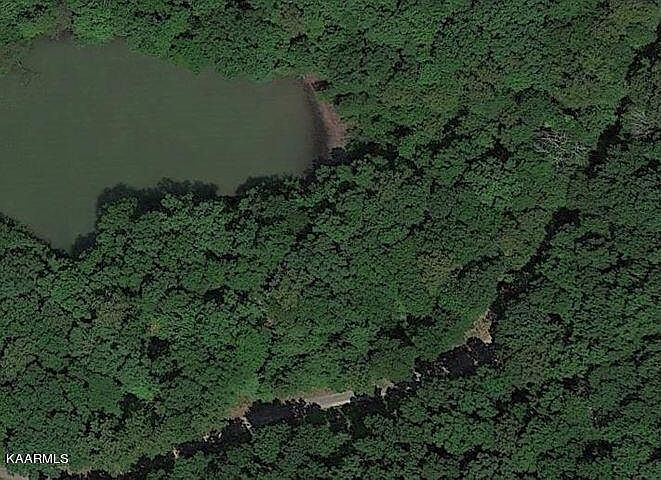 2nd image of Hickory Hollow Rd