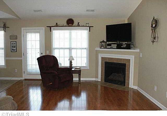 2nd image of 104 Provence Ct