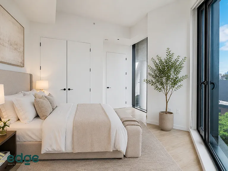 329 Broadway #603 — Photo 5