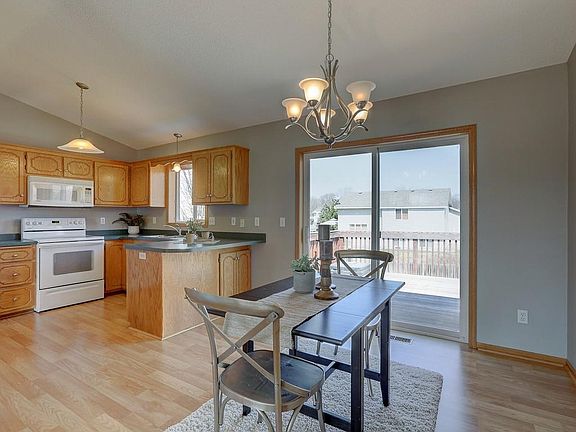 5th image of 7081 148th Ave NW