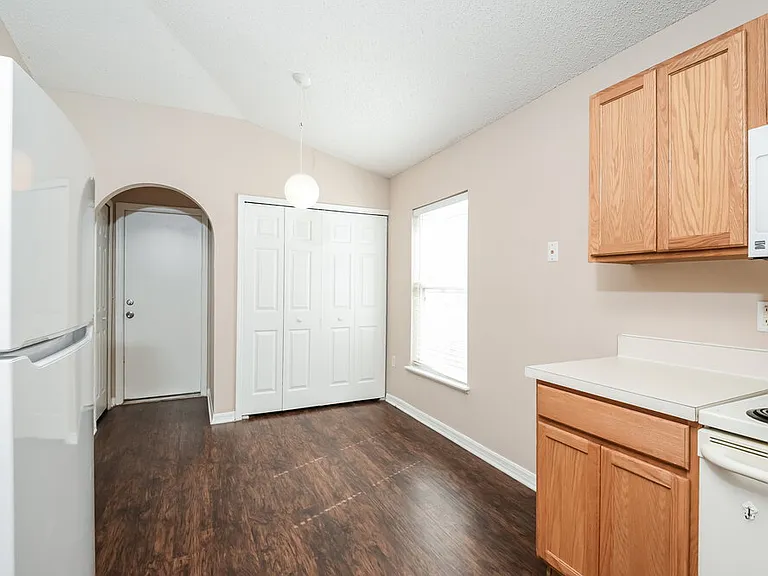 1839 Corner Meadow Cir — Photo 6