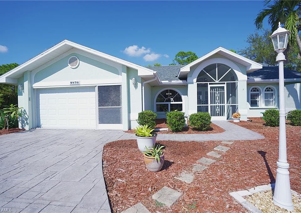 1st image of 9870 Country Oaks DR