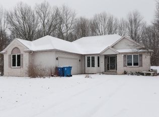 8687 Chadwick Ln, Kalamazoo, MI 49009