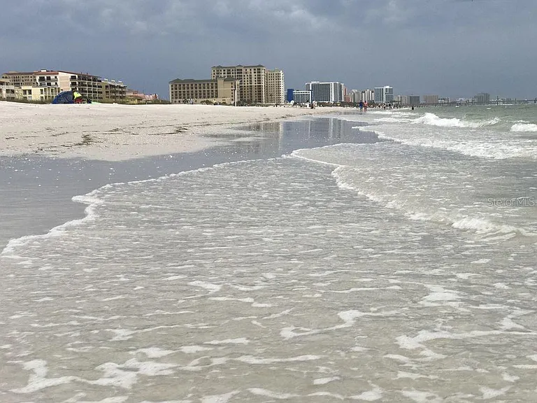 1270 Gulf Blvd #1206 — Photo 35