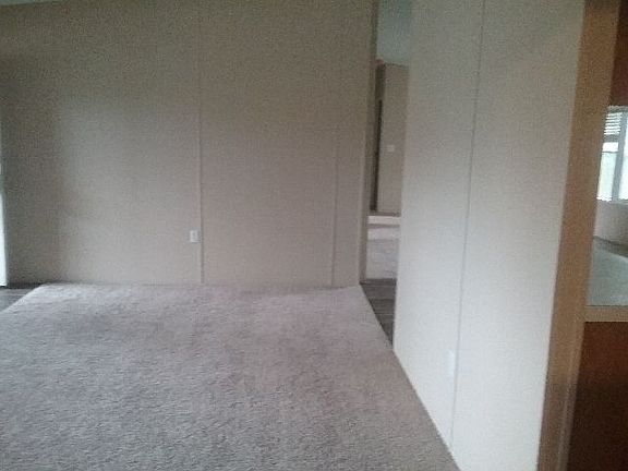 4th image of 13602 Kent State Ave #102