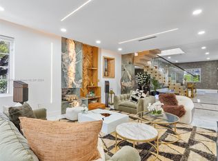 4431 Alton Rd, Miami Beach, FL 33140