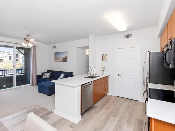 1181 Whitney Ranch Pkwy #Pw725, Rocklin, CA 95765