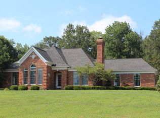 40 Fernwood Dr, Union, MO 63084