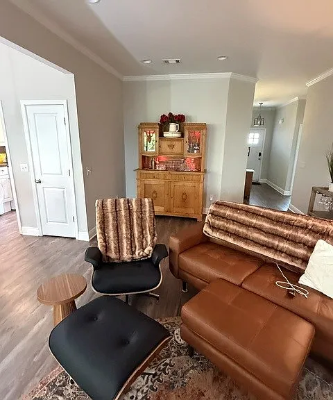 5335 University Gardens Dr — Photo 9