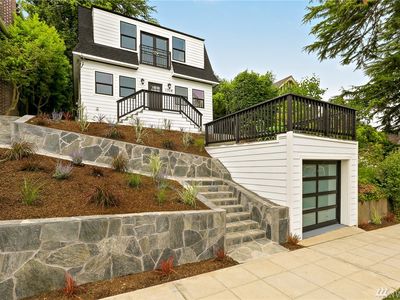 1719 37th Ave, Seattle, WA, 98122