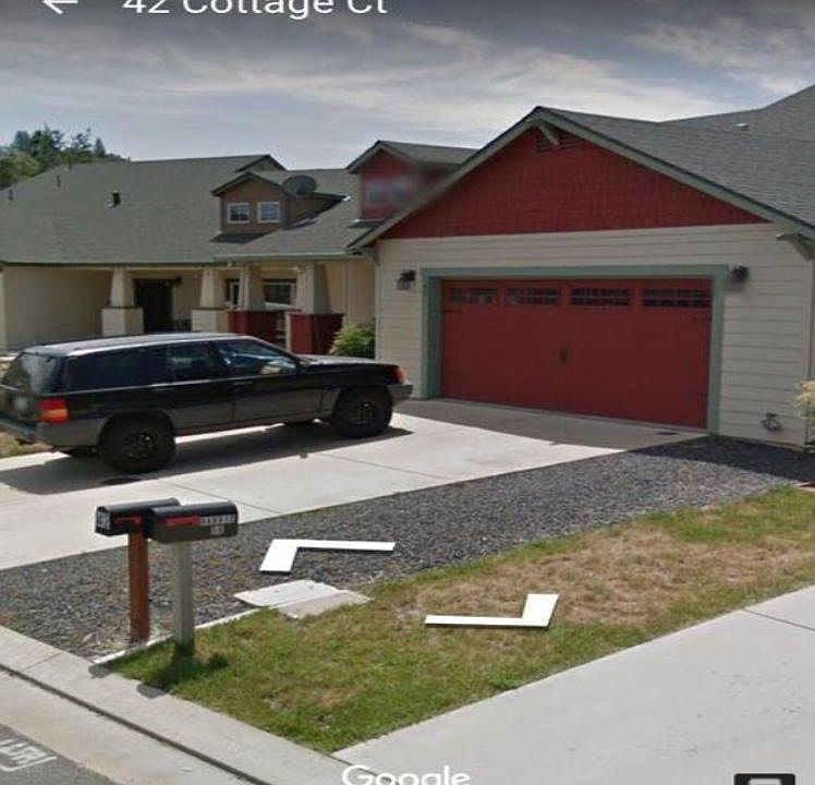 1st image of 42 Cottage Ct
