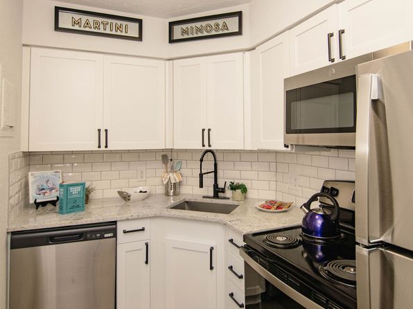 2346 Winkler Ave APT M211