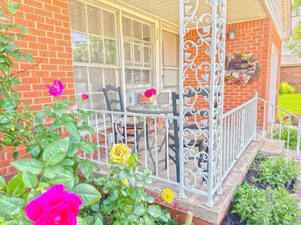 38 E 13th St, Edmond, OK 73034