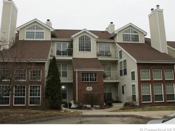 164 Carriage Crossing Ln, Middletown, CT 06457