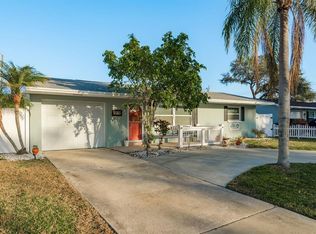 2009 Douglas Ave, Dunedin, FL 34698