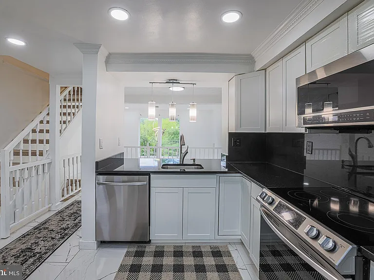 9 Stillwood Cir — Photo 8