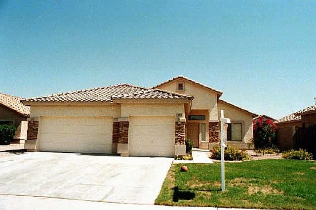 1st image of 11816 W CAMBRIDGE Avenue #!WOW!