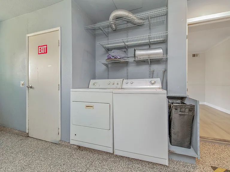 51 Cape Cod — Photo 33