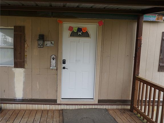 3rd image of 5765 Post Oak Loop