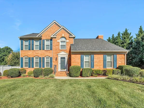 1714 Ashbury Ct, Roanoke, VA 24012