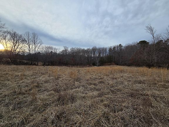 4th image of Rich Creek Valley Rd