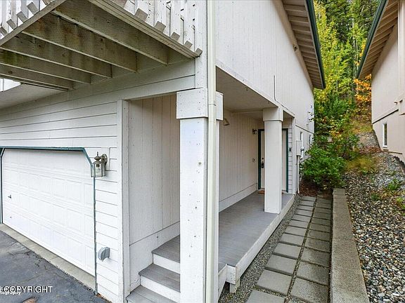 3rd image of 20335 Granite Park Cir