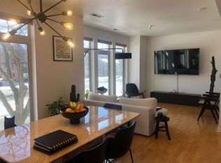 588 N Midvale Blvd APT 201, Madison, WI 53705