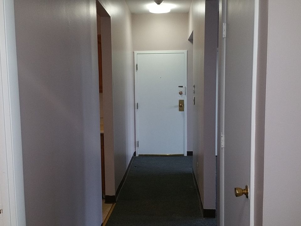 1st image of 4-6 Hartwell St #Har4-4