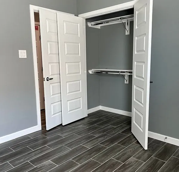 3104 W Driftwood St — Photo 8