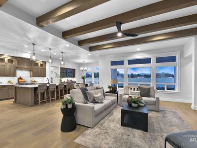 1827 W Timberstone Dr, Eagle, ID, 83616