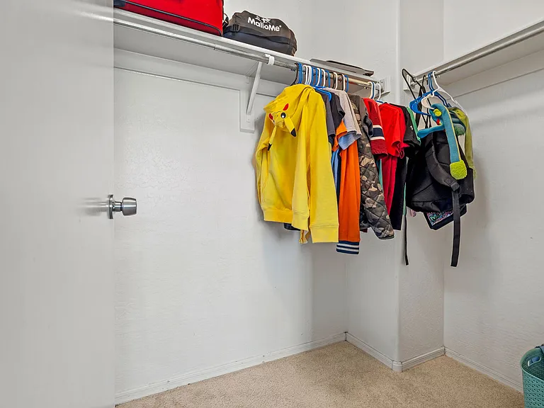 3299 E Boston St — Photo 35