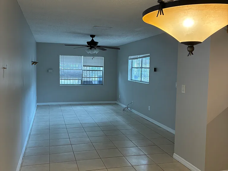 3706 E Crawford St — Photo 13